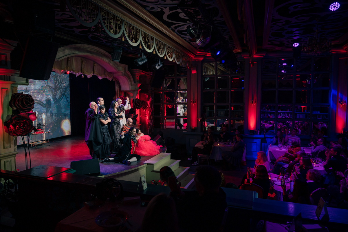 Наш интерактивный мюзикл "Семейка Аддамс"